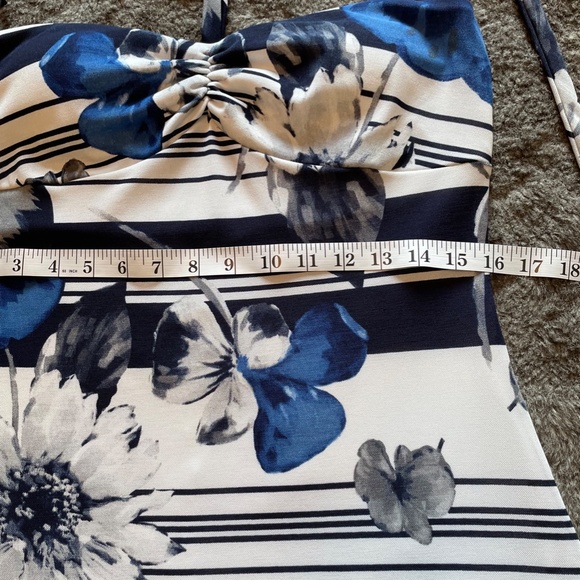 5 for $15  Beautiful blue flowered maxi dress - Picture 2 of 5